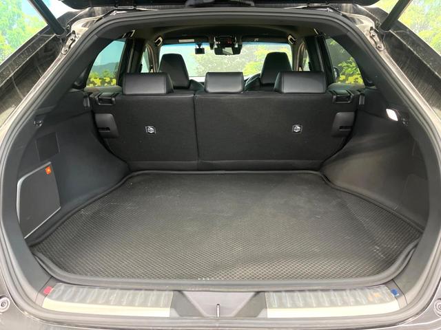 ハリアー Ｚ　レザーパッケージ　禁煙車　全周囲カメラ　ＪＢＬサウンド　純正１２．３型ナビ　衝突被害軽減システム　レーダークルーズ　電動リアゲート　レザーシート　シートエアコン　ドラレコ　コーナーセンサー　ＬＥＤヘッド　ＥＴＣ２．０（36枚目）