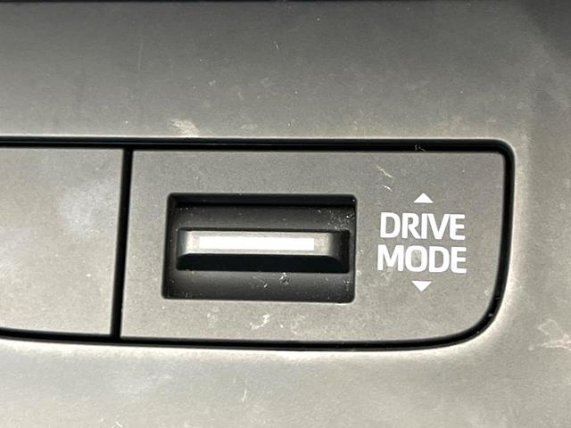 ハリアー Ｚ　レザーパッケージ　禁煙車　全周囲カメラ　ＪＢＬサウンド　純正１２．３型ナビ　衝突被害軽減システム　レーダークルーズ　電動リアゲート　レザーシート　シートエアコン　ドラレコ　コーナーセンサー　ＬＥＤヘッド　ＥＴＣ２．０（67枚目）