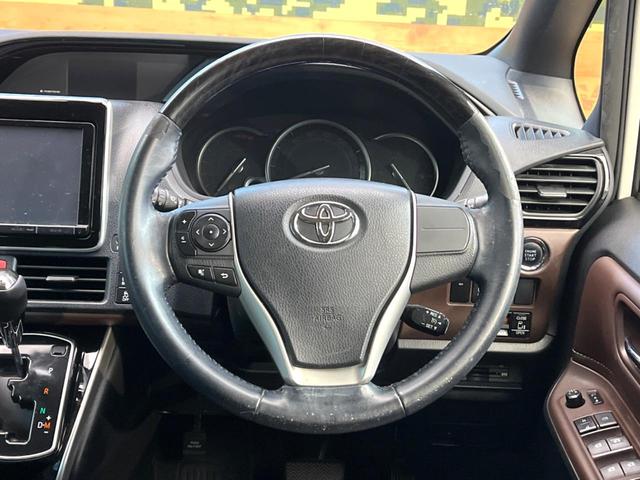 �y�����v�����X�e�A�����O�z�㎿�Ȋv���g�p���邱�ƂŁA��ɂ����������݂ƂĂ��^�]���₷���n���h���ł���