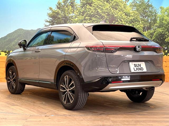 ヴェゼル ｅ：ＨＥＶ　Ｚ　ＳＤナビ　バックカメラ　ホンダセンシング　ステアリングヒーター　シートヒーター　コーナーセンサー　ブラインドビュースポットモニター　禁煙車　ＥＴＣ　ドラレコ　電動リアゲート　ハーフレザーシート（25枚目）