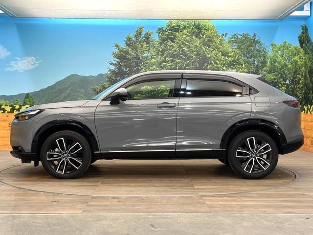 ヴェゼル ｅ：ＨＥＶ　Ｚ　ＳＤナビ　バックカメラ　ホンダセンシング　ステアリングヒーター　シートヒーター　コーナーセンサー　ブラインドビュースポットモニター　禁煙車　ＥＴＣ　ドラレコ　電動リアゲート　ハーフレザーシート（26枚目）