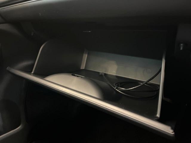 ヴェゼル ｅ：ＨＥＶ　Ｚ　ＳＤナビ　バックカメラ　ホンダセンシング　ステアリングヒーター　シートヒーター　コーナーセンサー　ブラインドビュースポットモニター　禁煙車　ＥＴＣ　ドラレコ　電動リアゲート　ハーフレザーシート（65枚目）