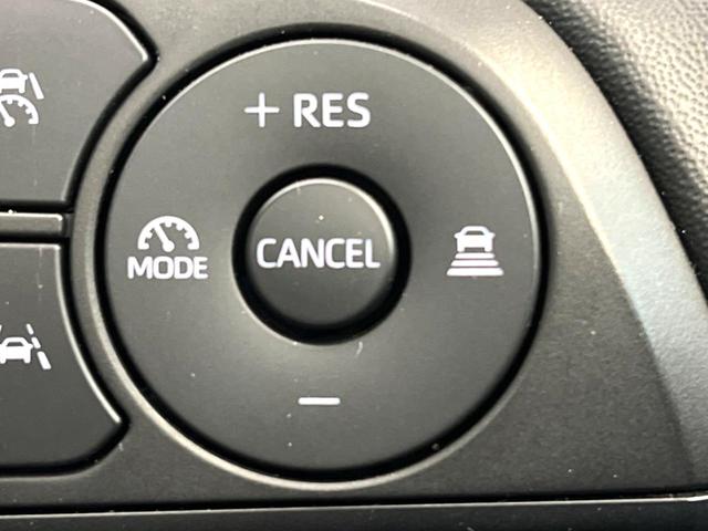 �y���[�_�[�N���[�Y�R���g���[���z�������H�ł̒��������s���y�ɁI�I�����ő��x��ۂN���[�Y�R���g���[�����A�Փˌy���V�X�e���ƘA�g���A�O���̎ԗ������m���ĎԊԂ�ۂ悤�ɑ��x���߂��Ă���܂��I�I