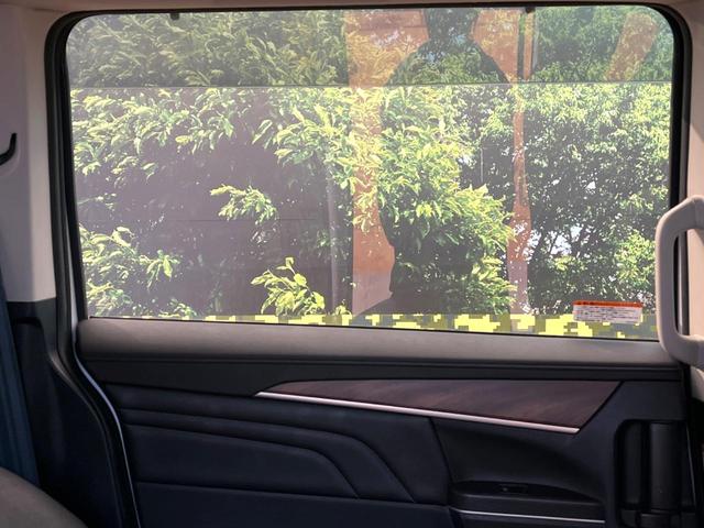 デリカＤ：５ Ｐ　禁煙車　４ＷＤ　ディーゼル（軽油）　両側電動ドア　バックカメラ　衝突被害軽減システム　レーダークルーズ　電動リアゲート　レザーシート　パワーシート　ドラレコ　スマートキー　ＬＥＤヘッド（35枚目）