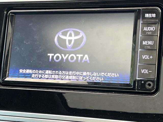 �y�����i�r�z�l�C�̏����i�r�𑕔����Ă���܂��B�i�r�̎g���₷���͂������A�I�[�f�B�I�@�\���[���I�L�����v�◷�s�͂������A�ʋ΂┃�����ȂǕ��i�̃h���C�u���y�����Ȃ�͂���