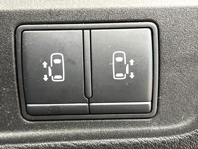 セレナ ハイウェイスター　Ｖセレクション　フリップダウンモニター　両側電動ドア　純正ＳＤナビ　バックカメラ　衝突被害軽減システム　ＬＥＤヘッド　ＥＴＣ　純正１８インチアルミ　Ｂｌｕｅｔｏｏｔｈ　ＣＤ　ＤＶＤ再生　地デジ（6枚目）