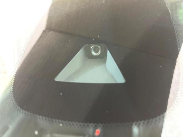 セレナ ハイウェイスター　Ｖセレクション　フリップダウンモニター　両側電動ドア　純正ＳＤナビ　バックカメラ　衝突被害軽減システム　ＬＥＤヘッド　ＥＴＣ　純正１８インチアルミ　Ｂｌｕｅｔｏｏｔｈ　ＣＤ　ＤＶＤ再生　地デジ（7枚目）