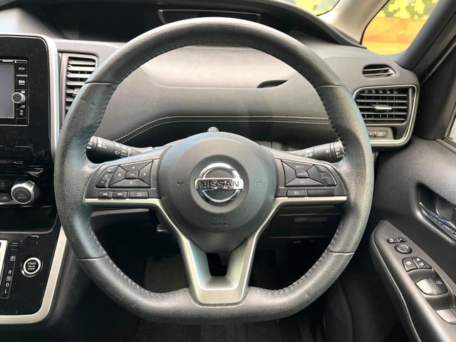 セレナ ハイウェイスター　Ｖセレクション　フリップダウンモニター　両側電動ドア　純正ＳＤナビ　バックカメラ　衝突被害軽減システム　ＬＥＤヘッド　ＥＴＣ　純正１８インチアルミ　Ｂｌｕｅｔｏｏｔｈ　ＣＤ　ＤＶＤ再生　地デジ（12枚目）