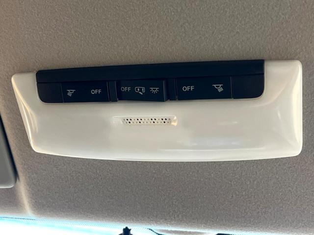 セレナ ハイウェイスター　Ｖセレクション　フリップダウンモニター　両側電動ドア　純正ＳＤナビ　バックカメラ　衝突被害軽減システム　ＬＥＤヘッド　ＥＴＣ　純正１８インチアルミ　Ｂｌｕｅｔｏｏｔｈ　ＣＤ　ＤＶＤ再生　地デジ（61枚目）