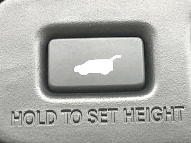 ヴェゼル ｅ：ＨＥＶ　Ｚ　禁煙車　純正９インチナビ　バックカメラ　ホンダセンシング　シートヒーター　ブラインドスポットモニター　レーダークルーズ　電動リアゲート　コーナーセンサー　パドルシフト　ＬＥＤヘッド　ＥＴＣ（6枚目）