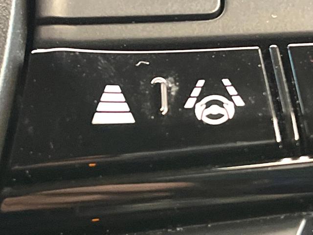 ヴェゼル ｅ：ＨＥＶ　Ｚ　禁煙車　純正９インチナビ　バックカメラ　ホンダセンシング　シートヒーター　ブラインドスポットモニター　レーダークルーズ　電動リアゲート　コーナーセンサー　パドルシフト　ＬＥＤヘッド　ＥＴＣ（45枚目）