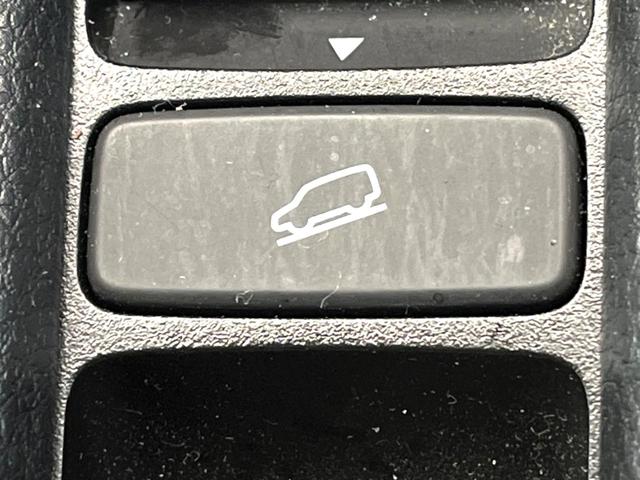 ヴェゼル ｅ：ＨＥＶ　Ｚ　禁煙車　純正９インチナビ　バックカメラ　ホンダセンシング　シートヒーター　ブラインドスポットモニター　レーダークルーズ　電動リアゲート　コーナーセンサー　パドルシフト　ＬＥＤヘッド　ＥＴＣ（58枚目）