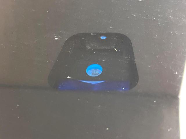 �y�O�H��-�`�����������z���s���ɑO���̎ԗ�����F�����A�Փ˂������Ȏ��͌x��ƃu���[�L�ŏՓˉ���Ɣ�Q�y�����A�V�X�g�B�����S�Ƀh���C�u�����y���݂��������܂��B