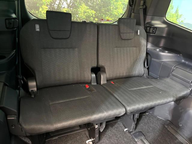 ノア Ｓ－Ｇ　禁煙車　快適利便ＰＫＧ　両側電動ドア　純正１０．５型ナビ　ＥＴＣ　バックカメラ　セーフティセンス　レーダークルーズ　ＣＤ／ＤＶＤデッキ　ＨＤＭＩ入力　シートヒーター　ＬＥＤヘッド　純正１６インチＡＷ（10枚目）