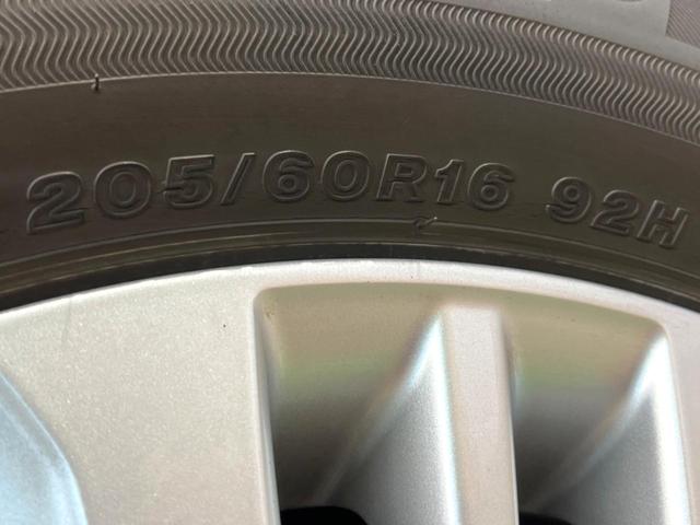 ノア Ｓ－Ｇ　禁煙車　快適利便ＰＫＧ　両側電動ドア　純正１０．５型ナビ　ＥＴＣ　バックカメラ　セーフティセンス　レーダークルーズ　ＣＤ／ＤＶＤデッキ　ＨＤＭＩ入力　シートヒーター　ＬＥＤヘッド　純正１６インチＡＷ（25枚目）