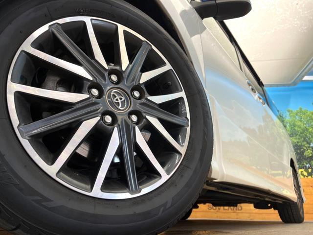 ヴォクシー ＺＳ　煌ＩＩ　禁煙車　ＢＩＧＸ１１インチナビ　両側電動スライドドア　後席モニター　バックカメラ　スマートキー　ＥＴＣ　デュアルエアコン　７人乗り　ＬＥＤヘッド＆フォグ　純正１６インチアルミ　ドラレコ（14枚目）