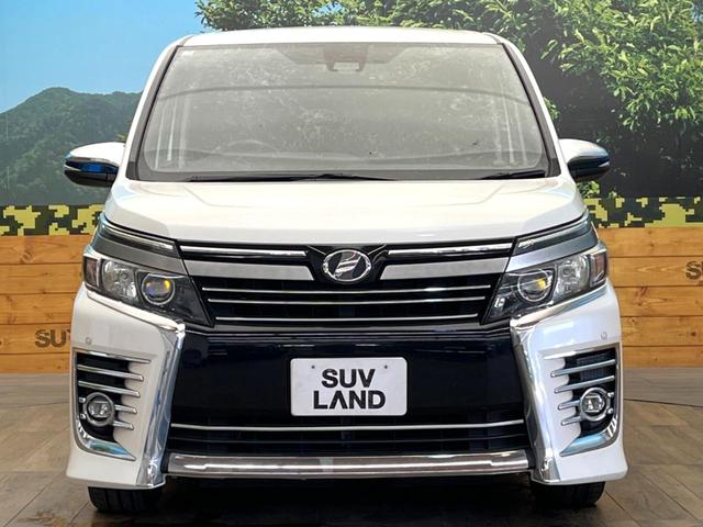 ヴォクシー ＺＳ　煌ＩＩ　禁煙車　ＢＩＧＸ１１インチナビ　両側電動スライドドア　後席モニター　バックカメラ　スマートキー　ＥＴＣ　デュアルエアコン　７人乗り　ＬＥＤヘッド＆フォグ　純正１６インチアルミ　ドラレコ（15枚目）