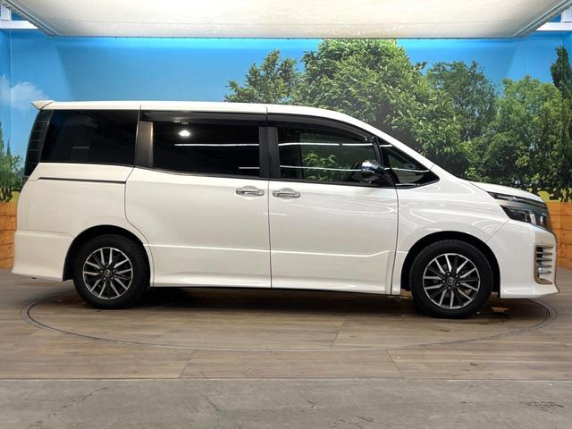 ヴォクシー ＺＳ　煌ＩＩ　禁煙車　ＢＩＧＸ１１インチナビ　両側電動スライドドア　後席モニター　バックカメラ　スマートキー　ＥＴＣ　デュアルエアコン　７人乗り　ＬＥＤヘッド＆フォグ　純正１６インチアルミ　ドラレコ（29枚目）