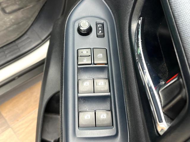 ヴォクシー ＺＳ　煌ＩＩ　禁煙車　ＢＩＧＸ１１インチナビ　両側電動スライドドア　後席モニター　バックカメラ　スマートキー　ＥＴＣ　デュアルエアコン　７人乗り　ＬＥＤヘッド＆フォグ　純正１６インチアルミ　ドラレコ（39枚目）