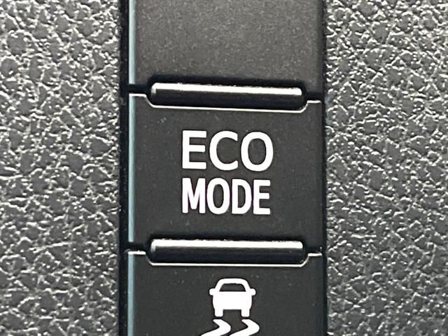 ヴォクシー ＺＳ　煌ＩＩ　禁煙車　ＢＩＧＸ１１インチナビ　両側電動スライドドア　後席モニター　バックカメラ　スマートキー　ＥＴＣ　デュアルエアコン　７人乗り　ＬＥＤヘッド＆フォグ　純正１６インチアルミ　ドラレコ（53枚目）