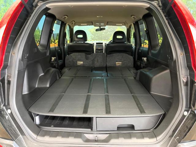 エクストレイル ２０Ｘ　禁煙車　４ＷＤ　純正ＳＤナビ　バックカメラ　レザーシート　純正１７インチアルミ　オートライト　オートエアコン　ＣＤ　地デジ（10枚目）