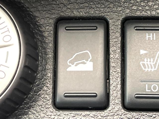 エクストレイル ２０Ｘ　禁煙車　４ＷＤ　純正ＳＤナビ　バックカメラ　レザーシート　純正１７インチアルミ　オートライト　オートエアコン　ＣＤ　地デジ（49枚目）