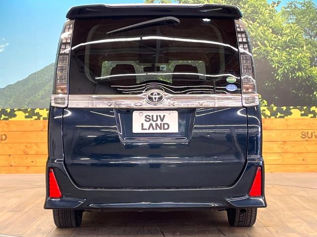 ヴォクシー ＺＳ　煌　禁煙車　ＢＩＧＸ１０型ナビ　両側電動スライドドア　後席モニター　バックカメラ　スマートキー　ＥＴＣ　オートライト　純正ＯＰ１７インチアルミ　７人乗り　ＬＥＤヘッド　Ｂｌｕｅｔｏｏｔｈ（16枚目）