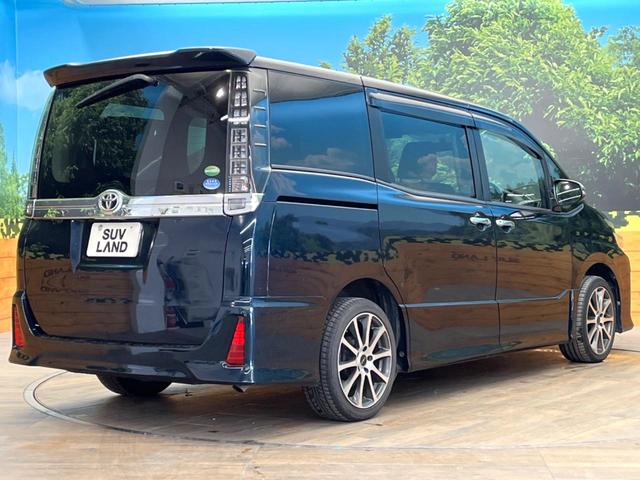 ヴォクシー ＺＳ　煌　禁煙車　ＢＩＧＸ１０型ナビ　両側電動スライドドア　後席モニター　バックカメラ　スマートキー　ＥＴＣ　オートライト　純正ＯＰ１７インチアルミ　７人乗り　ＬＥＤヘッド　Ｂｌｕｅｔｏｏｔｈ（17枚目）