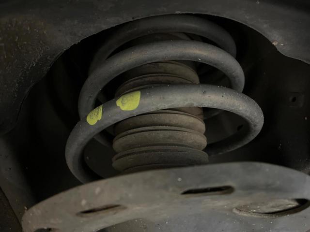 ヴォクシー ＺＳ　煌　禁煙車　ＢＩＧＸ１０型ナビ　両側電動スライドドア　後席モニター　バックカメラ　スマートキー　ＥＴＣ　オートライト　純正ＯＰ１７インチアルミ　７人乗り　ＬＥＤヘッド　Ｂｌｕｅｔｏｏｔｈ（20枚目）