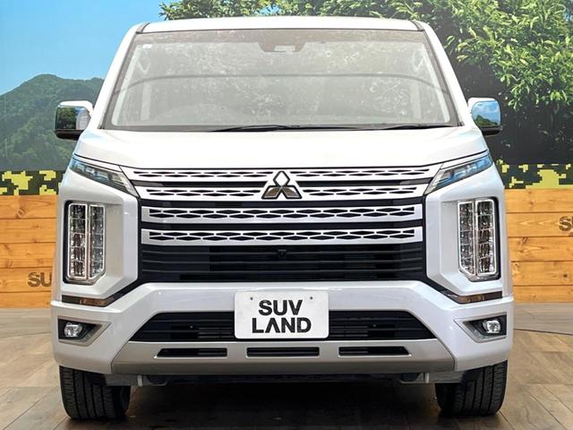 デリカＤ：５ Ｐ　禁煙車　４ＷＤ　ディーゼル（軽油）　ターボ　両側電動ドア　純正１０．１インチナビ　バックカメラ　ｅ－Ａｓｓｉｓｔ　レーダークルーズ　電動リアゲート　レザーシート　パワーシート　ドラレコ　ＬＥＤヘッド（15枚目）