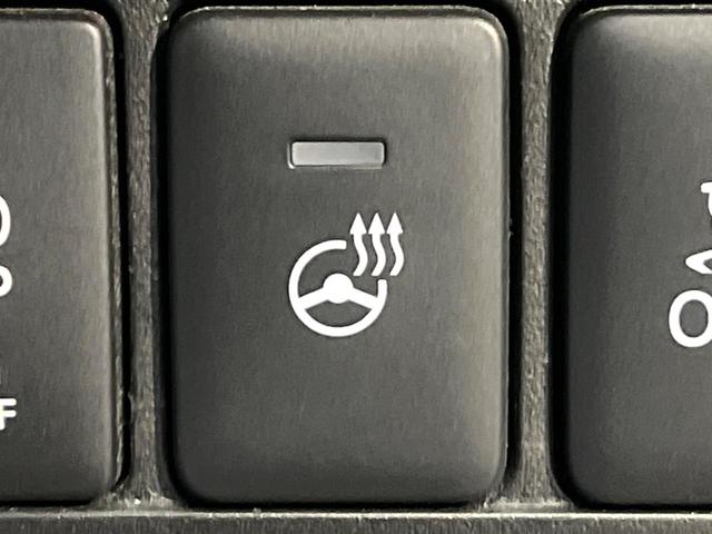 デリカＤ：５ Ｐ　禁煙車　４ＷＤ　ディーゼル（軽油）　ターボ　両側電動ドア　純正１０．１インチナビ　バックカメラ　ｅ－Ａｓｓｉｓｔ　レーダークルーズ　電動リアゲート　レザーシート　パワーシート　ドラレコ　ＬＥＤヘッド（54枚目）