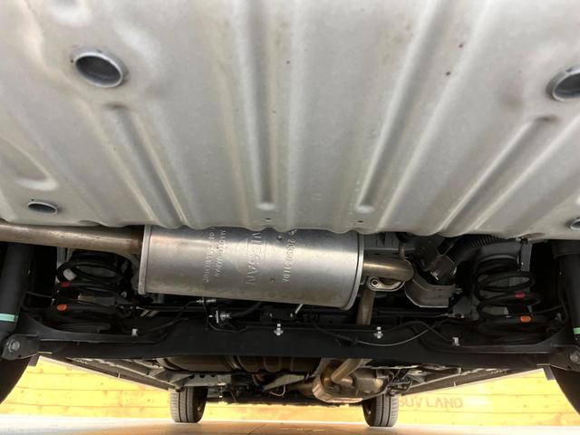 ����肪���ꂢ�Ȃ����ɁA�h�K���H�̎{�H���I�X�X���B�~��n��͂������A���ݕ��ɂ��Z���̕���A��Ń}�����E�E�B���^�[�X�|�[�c���������ɂ��D�]���������Ă���܂��B