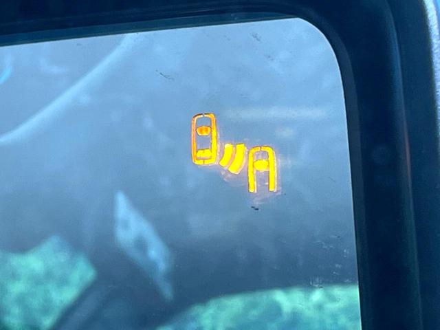 �y�u���C���h�X�|�b�g���j�^�[�z���s���A�h�A�~���[�̎��p�ɂȂ�₷���ӏ��Ɍ㑱�Ԃ��ڋ߂���ƃT�C�h�~���[�̃����Y�Ɍx����\���I�h���C�o�[�ɒ��ӊ��N�����Ă���܂��B