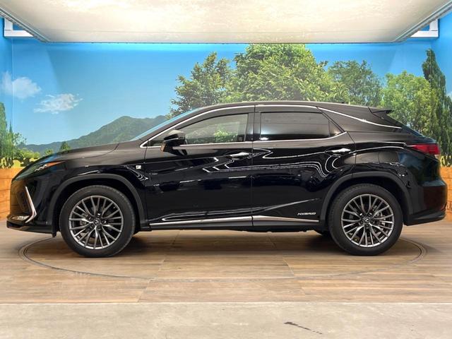 ＲＸ ＲＸ４５０ｈ　Ｆスポーツ　禁煙車　サンルーフ　１２．３インチナビ　マークレビンソンサウンドシステム　ブラインドスポットモニター　電動リアゲート　シートヒーター　全周囲カメラ　純正２０インチアルミ　ＬＥＤヘッド　ＥＴＣ（28枚目）