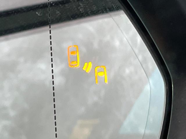 ＲＸ ＲＸ４５０ｈ　Ｆスポーツ　禁煙車　サンルーフ　１２．３インチナビ　マークレビンソンサウンドシステム　ブラインドスポットモニター　電動リアゲート　シートヒーター　全周囲カメラ　純正２０インチアルミ　ＬＥＤヘッド　ＥＴＣ（31枚目）