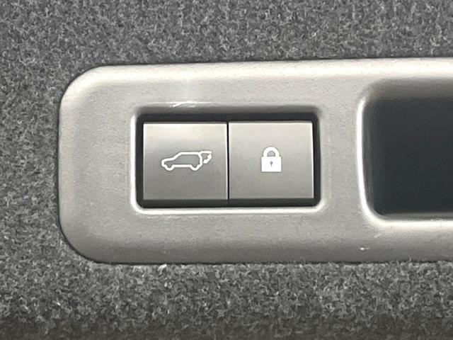 ＲＸ ＲＸ４５０ｈ　Ｆスポーツ　禁煙車　サンルーフ　１２．３インチナビ　マークレビンソンサウンドシステム　ブラインドスポットモニター　電動リアゲート　シートヒーター　全周囲カメラ　純正２０インチアルミ　ＬＥＤヘッド　ＥＴＣ（36枚目）