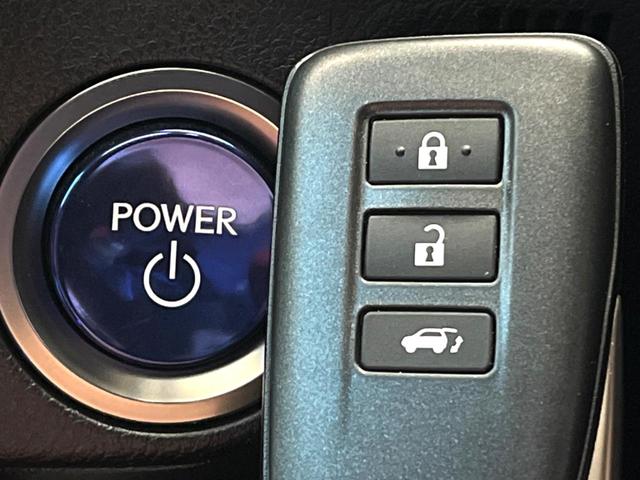 ＲＸ ＲＸ４５０ｈ　Ｆスポーツ　禁煙車　サンルーフ　１２．３インチナビ　マークレビンソンサウンドシステム　ブラインドスポットモニター　電動リアゲート　シートヒーター　全周囲カメラ　純正２０インチアルミ　ＬＥＤヘッド　ＥＴＣ（63枚目）