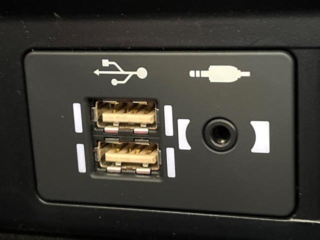 ＲＸ ＲＸ４５０ｈ　Ｆスポーツ　禁煙車　サンルーフ　１２．３インチナビ　マークレビンソンサウンドシステム　ブラインドスポットモニター　電動リアゲート　シートヒーター　全周囲カメラ　純正２０インチアルミ　ＬＥＤヘッド　ＥＴＣ（74枚目）