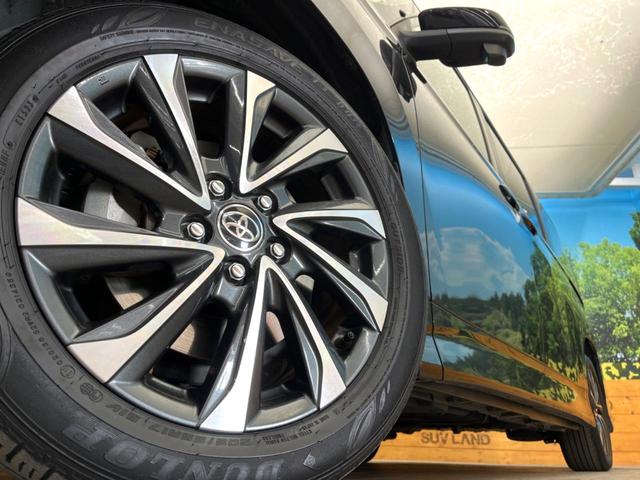 ヴォクシー ハイブリッドＳ－Ｚ　禁煙車　後席モニター　純正１０．５インチナビ　両側電動ドア　バックカメラ　トヨタセーフティ　レーダークルーズ　ハーフレザーシート　コーナーセンサー　ＬＥＤヘッド　ＥＴＣ２．０　オートハイビーム（14枚目）