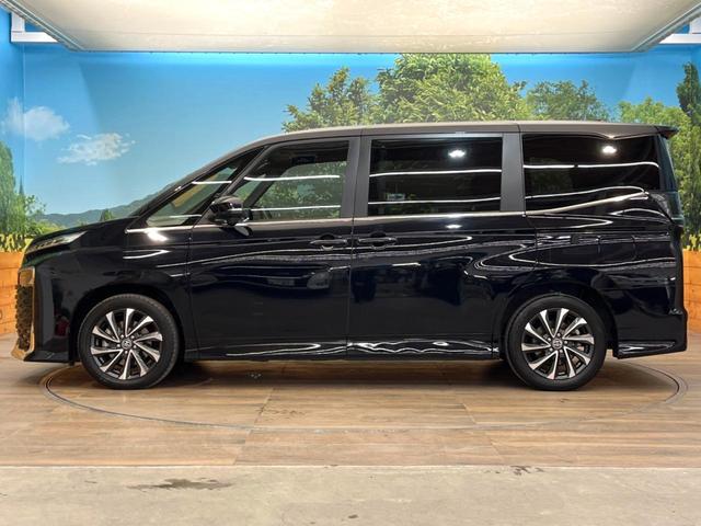 ヴォクシー ハイブリッドＳ－Ｚ　禁煙車　後席モニター　純正１０．５インチナビ　両側電動ドア　バックカメラ　トヨタセーフティ　レーダークルーズ　ハーフレザーシート　コーナーセンサー　ＬＥＤヘッド　ＥＴＣ２．０　オートハイビーム（28枚目）