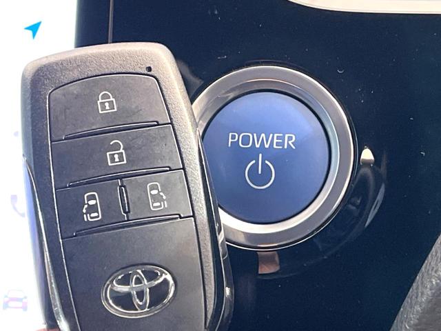 ヴォクシー ハイブリッドＳ－Ｚ　禁煙車　後席モニター　純正１０．５インチナビ　両側電動ドア　バックカメラ　トヨタセーフティ　レーダークルーズ　ハーフレザーシート　コーナーセンサー　ＬＥＤヘッド　ＥＴＣ２．０　オートハイビーム（52枚目）