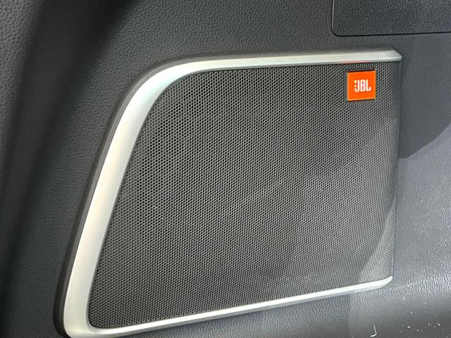 ハリアー Ｚ　レザーパッケージ　禁煙車　１２．３インチディスプレイオーディオ　全周囲カメラ　ＪＢＬサウンドシステム　レーダークルーズ　ブラインドスポットモニター　シートベンチレーション　純正１９インチアルミ　ＬＥＤヘッド（5枚目）