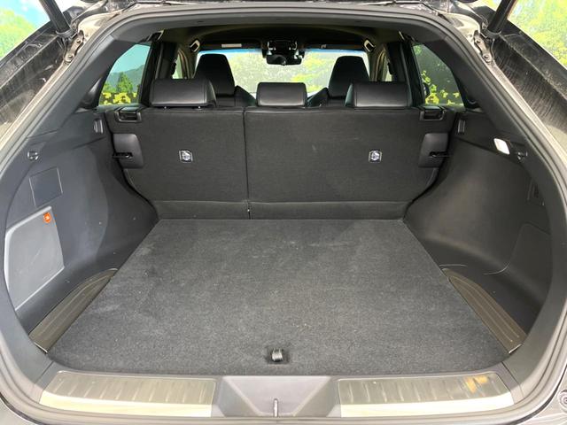 ハリアー Ｚ　レザーパッケージ　禁煙車　１２．３インチディスプレイオーディオ　全周囲カメラ　ＪＢＬサウンドシステム　レーダークルーズ　ブラインドスポットモニター　シートベンチレーション　純正１９インチアルミ　ＬＥＤヘッド（37枚目）