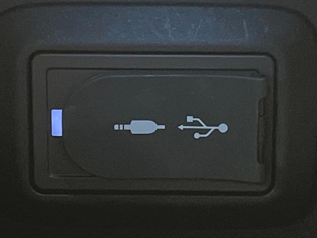 ハリアー Ｚ　レザーパッケージ　禁煙車　１２．３インチディスプレイオーディオ　全周囲カメラ　ＪＢＬサウンドシステム　レーダークルーズ　ブラインドスポットモニター　シートベンチレーション　純正１９インチアルミ　ＬＥＤヘッド（65枚目）