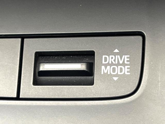 ハリアー Ｚ　レザーパッケージ　禁煙車　１２．３インチディスプレイオーディオ　全周囲カメラ　ＪＢＬサウンドシステム　レーダークルーズ　ブラインドスポットモニター　シートベンチレーション　純正１９インチアルミ　ＬＥＤヘッド（67枚目）