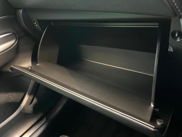 ハリアー Ｚ　レザーパッケージ　禁煙車　１２．３インチディスプレイオーディオ　全周囲カメラ　ＪＢＬサウンドシステム　レーダークルーズ　ブラインドスポットモニター　シートベンチレーション　純正１９インチアルミ　ＬＥＤヘッド（70枚目）