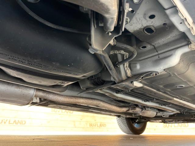 エクストレイル ２０Ｘｉ　禁煙車　純正９インチナビ　全周囲カメラ　衝突軽減　プロパイロット　パワーバックドア　純正１８インチアルミ　４ＷＤ　シートヒーター　スマートキー　電動パーキングブレーキ　ＬＥＤヘッドライト（22枚目）