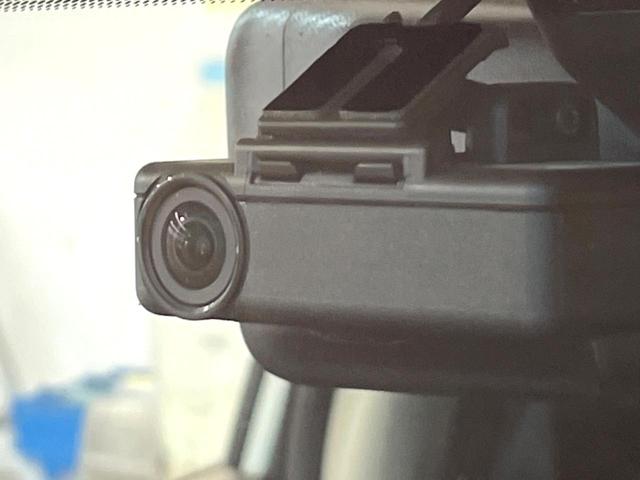 エクストレイル ２０Ｘｉ　禁煙車　純正９インチナビ　全周囲カメラ　衝突軽減　プロパイロット　パワーバックドア　純正１８インチアルミ　４ＷＤ　シートヒーター　スマートキー　電動パーキングブレーキ　ＬＥＤヘッドライト（66枚目）