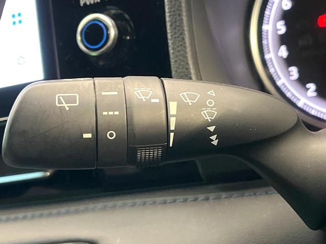 ヴォクシー Ｓ－Ｚ　禁煙車　１０．５インチディスプレイオーディオ　快適利便ＰＫＧ　モデリスタフロントグリル　両側電動スライドドア　パワーバックドア　ＬＥＤヘッド　ＥＴＣ　純正１７インチアルミ　オットマン（50枚目）