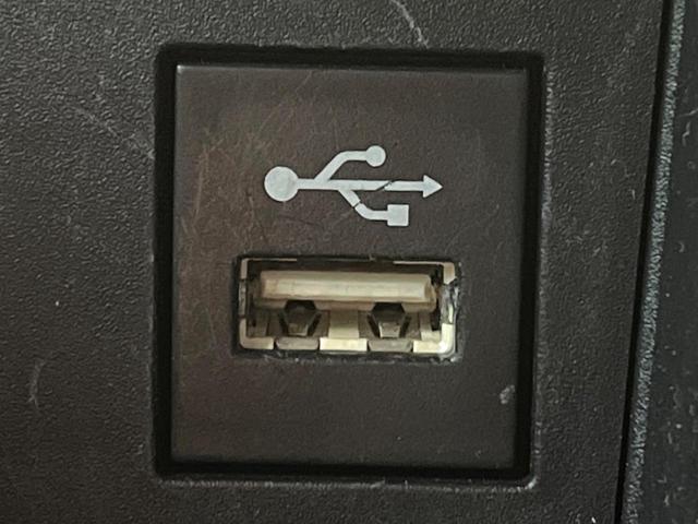 ヴォクシー Ｓ－Ｚ　禁煙車　１０．５インチディスプレイオーディオ　快適利便ＰＫＧ　モデリスタフロントグリル　両側電動スライドドア　パワーバックドア　ＬＥＤヘッド　ＥＴＣ　純正１７インチアルミ　オットマン（58枚目）